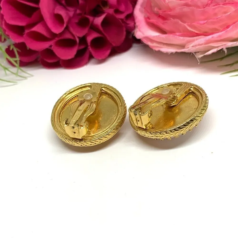 VINTAGE⚜️ESTATE Milk Glass Faceted Crystal & Gold Filigree Clip Earrings